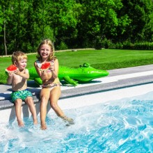 MÍT VLASTNÍ BAZÉN, TO JE JISTOTA A ČISTÁ RADOST MÍT VLASTNÍ BAZÉN, TO JE JISTOTA A ČISTÁ RADOST