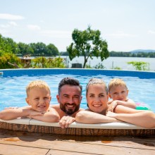 Jaký nadzemní bazén? Se slevou 25 % jsou teď všechny! Jaký nadzemní bazén? Se slevou 25 % jsou teď všechny!