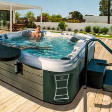 Teď si dejte pořádný relax! Ceny akrylátových vířivek Vás v těchto dnech potěší Teď si dejte pořádný relax! Ceny akrylátových vířivek Vás v těchto dnech potěší