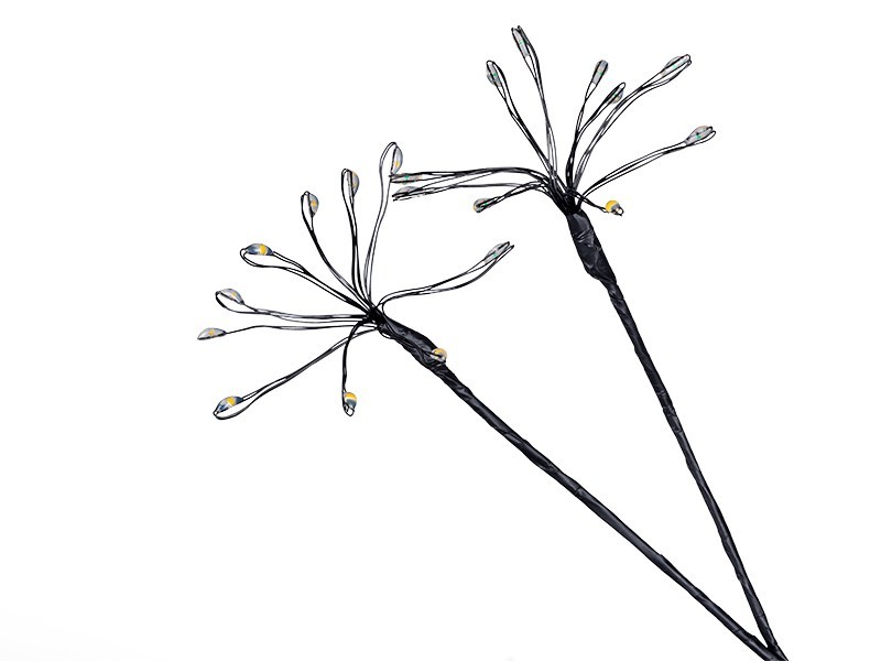 Závěsná LED koule s paprsky, černá, 50 cm, venkovní - foto 3 Závěsná LED koule s paprsky, černá, 50 cm, venkovní