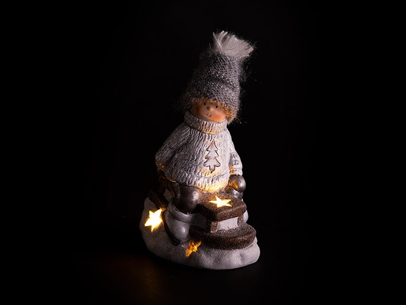 Figurka na saních 12,3x8,5x15 cm, LED - foto 3 Figurka na saních 12,3x8,5x15 cm, LED