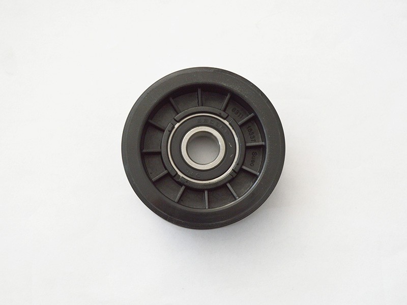 Řemenice napínací €