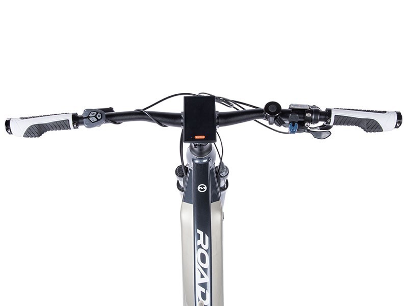 Trekové elektrokolo Road 6.1 (20)