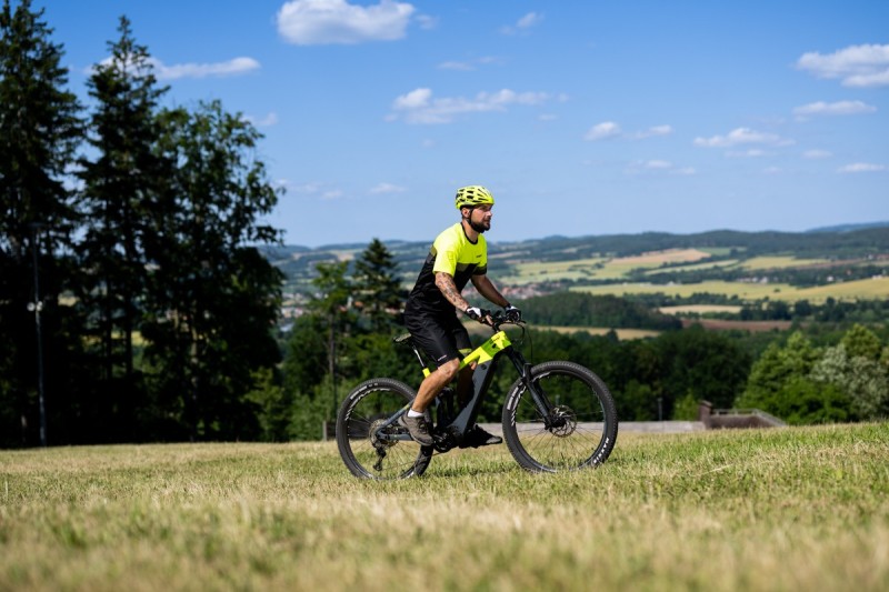 Horské elektrokolo Xtreme 9.4 limited (21)