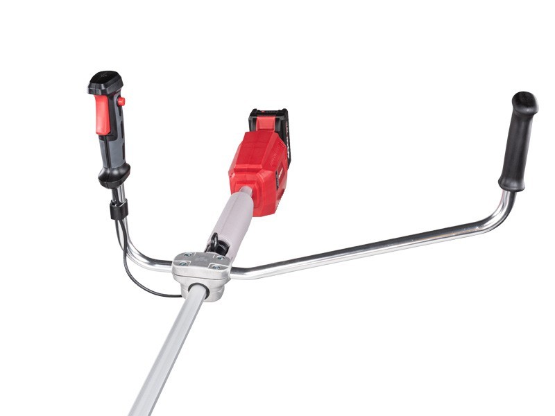 AKU krovinorez MTF BCA 44-40N 40V