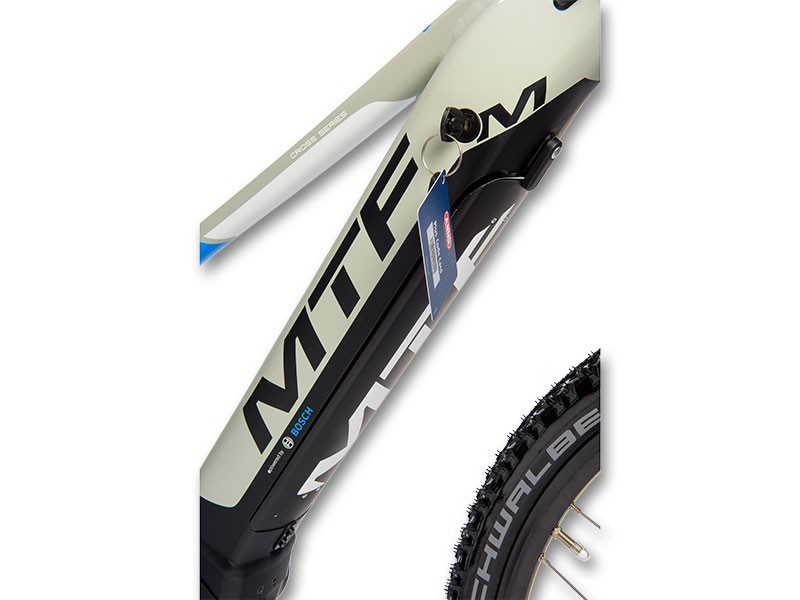 Krosový elektrobicykel Cross Lady 9.0 (19)