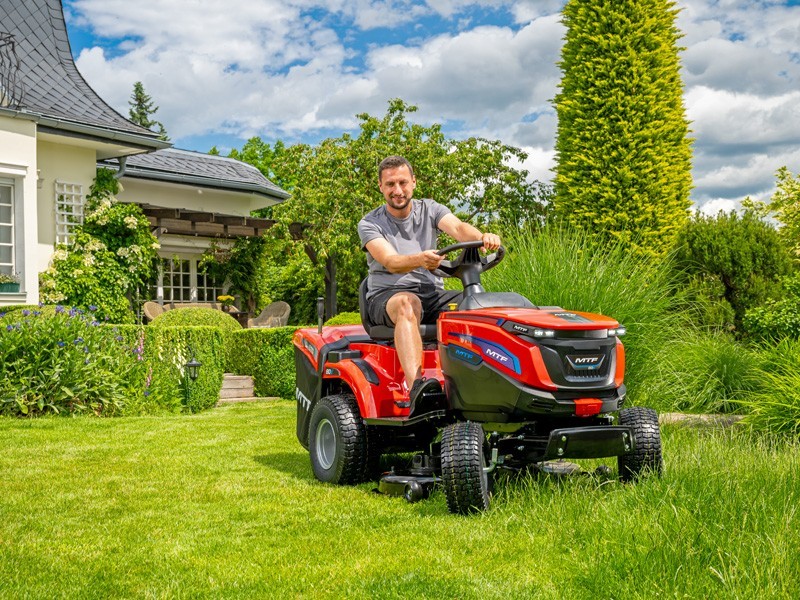 AKU záhradný traktor MTF LTA 86 E 60V - foto 25 AKU záhradný traktor MTF LTA 86 E 60V