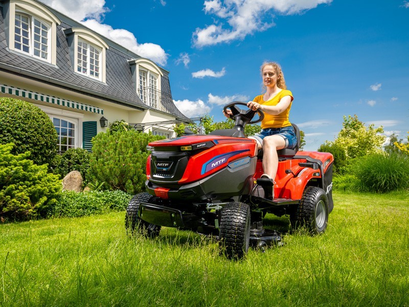 AKU záhradný traktor MTF LTA 86 E 60V - foto 28 AKU záhradný traktor MTF LTA 86 E 60V