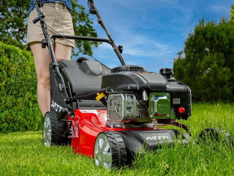 Benzínová sekačka MTF LM 41 SP