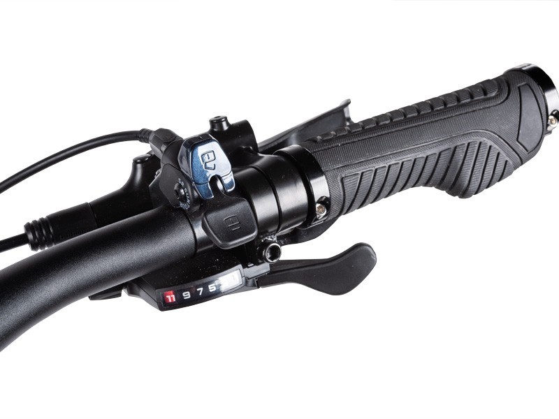 Krosový elektrobicykel Cross 7.5 (18)