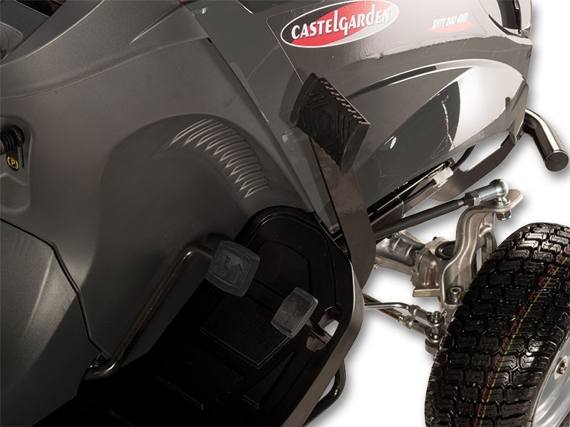 Zahradní traktor XHTY 240 4WD