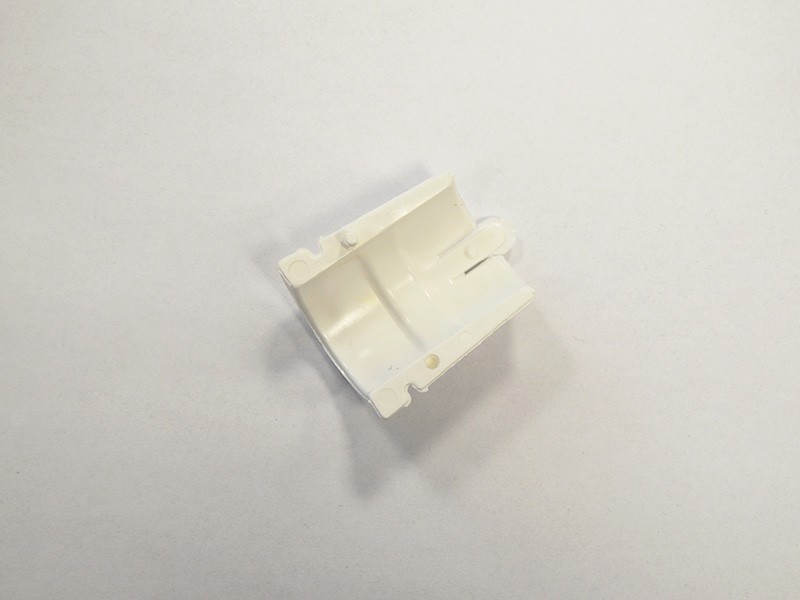 Objímka stupně 08 bílá 1/2