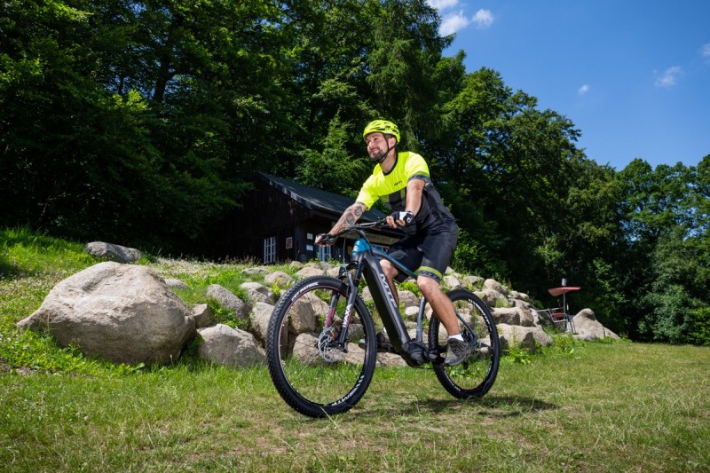 Horský elektrobicykel Mount 11.4 AUTO SHIFT (19)