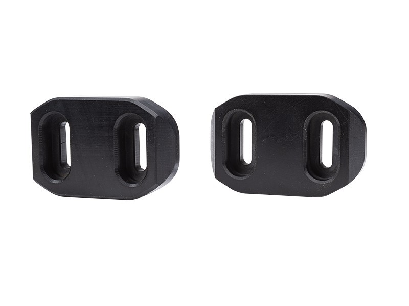 Plastové plazy pre 2-s frézy Ariens