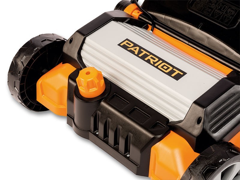 Elektrický vertikutátor Patriot S 1600