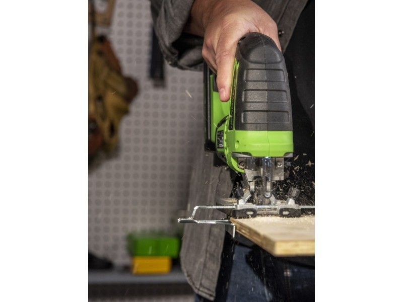 AKU priamočiara píla Greenworks JS326B 24V - foto 3