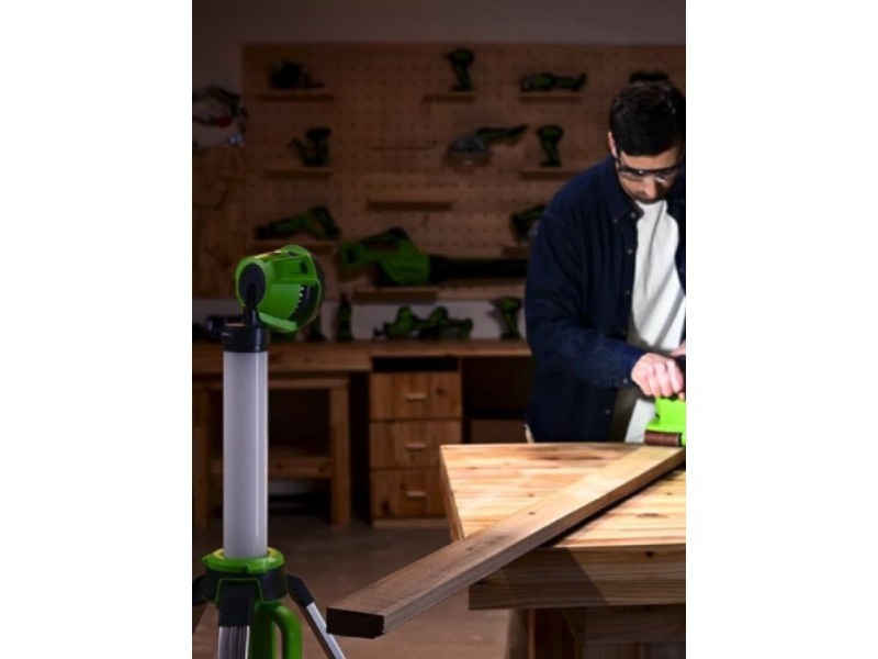 AKU Stojanové svetlo Greenworks G24SL 24V - foto 3