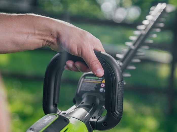 AKU plotové nožnice Greenworks HT2202D 24V - foto 6