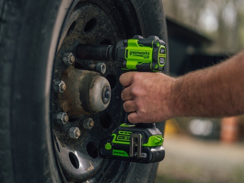AKU Rázový utahovák Greenworks PRO IW5550 24V - foto 11