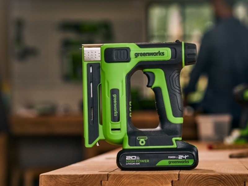 AKU Sponkovačka Greenworks G24CS10 24V - foto 7