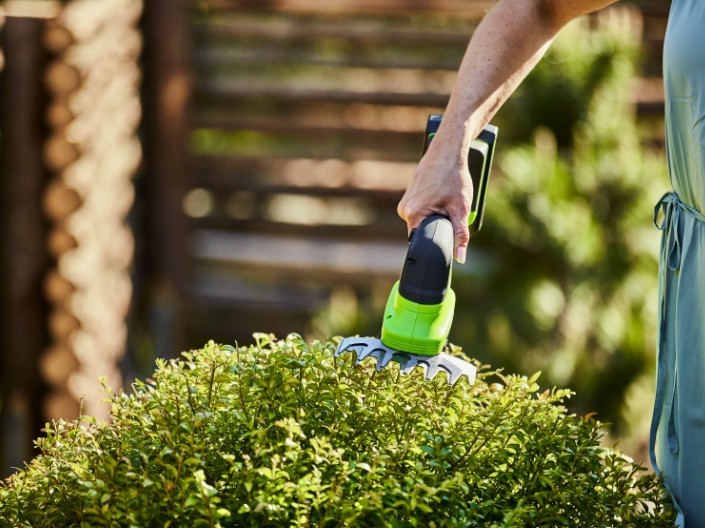 AKU nůžky na trávu Greenworks G24SHT 24V - foto 3