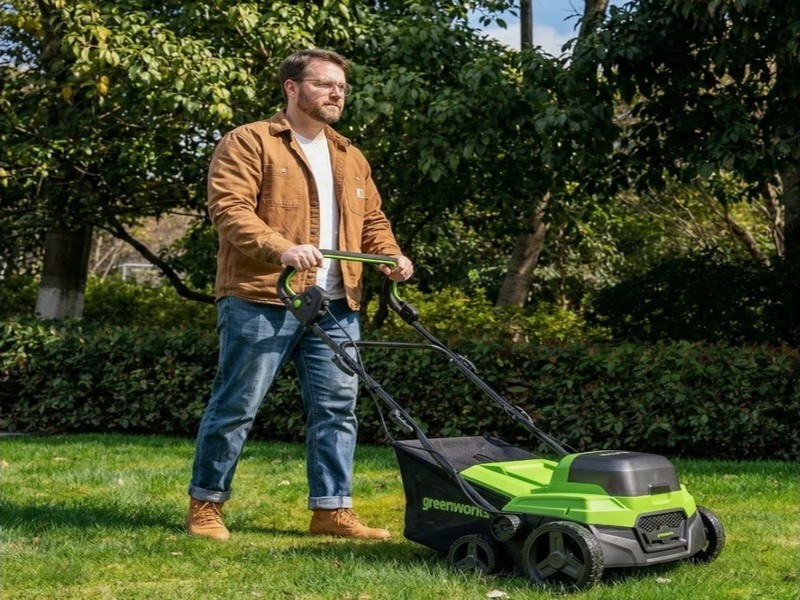AKU vertikutátor Greenworks GD2X24SC38II 2×24V - foto 2