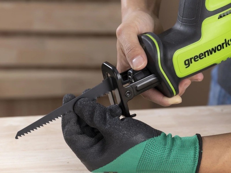 AKU chvostová píla Greenworks GD24MRS 24V - foto 2