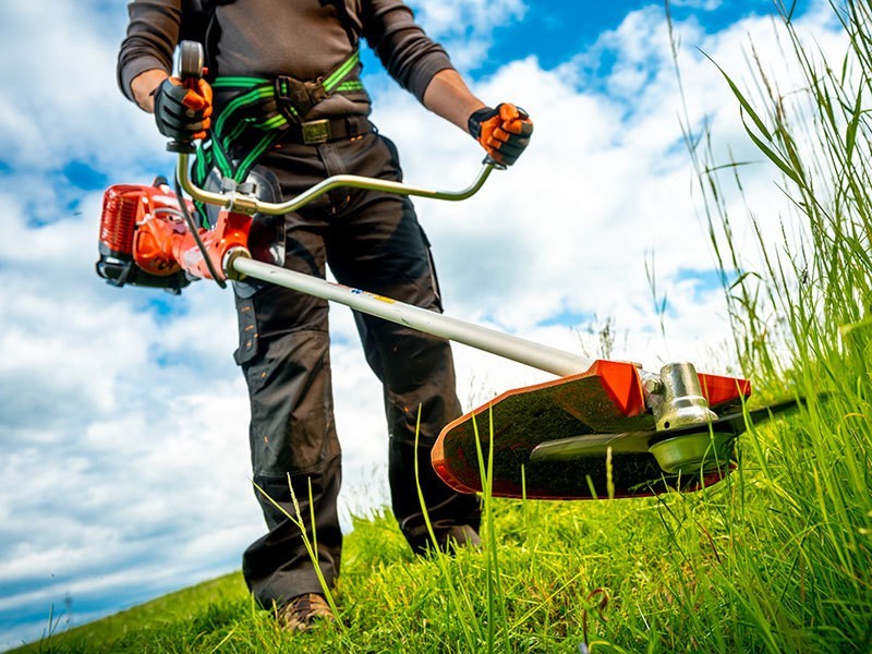 Krovinorez Oleo-Mac BC 400 T - foto 11