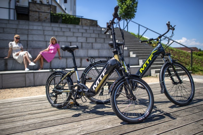 Městské elektrokolo Grand 2.2 (19) - foto 6