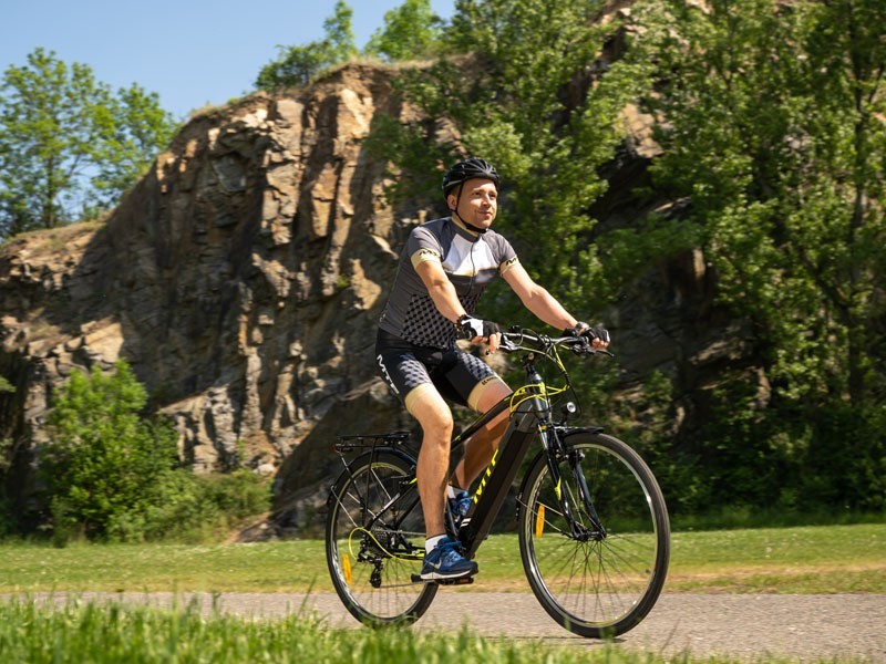 Trekový elektrobicykel Road 3.3 (18) - foto 15 Trekový elektrobicykel Road 3.3 (18) - foto 15