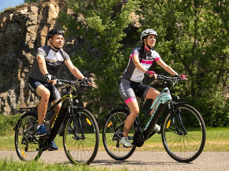 Trekový elektrobicykel Road 3.3 (18) - foto 16 Trekový elektrobicykel Road 3.3 (18) - foto 16