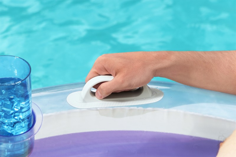 Nafukovací duhové sedátko pro dvě osoby 186x116cm - foto 4 Nafukovací duhové sedátko pro dvě osoby 186x116cm - foto 4