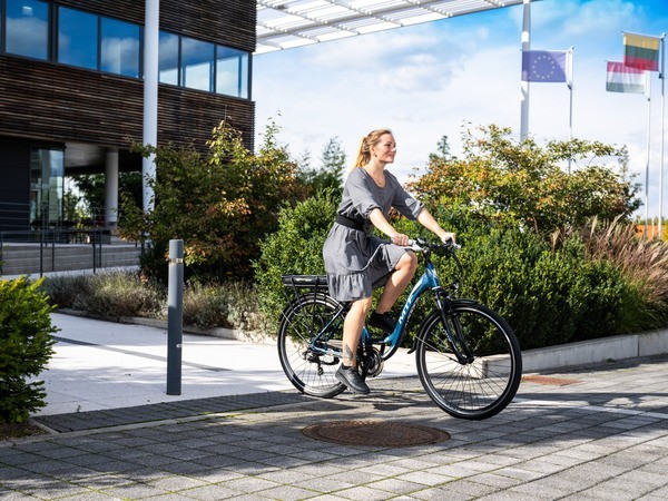 Mestský elektrobicykel Tour 1.4 (19) - foto 14 Mestský elektrobicykel Tour 1.4 (19) - foto 14