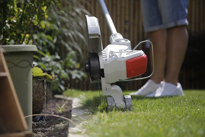 Aku strunová sekačka IKRA IAT 40-3025 - foto 19