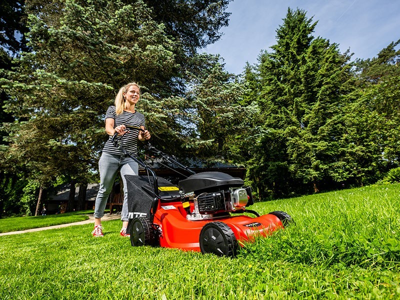 Benzínová kosačka MTF LM 40 PSP - foto 11 Benzínová kosačka MTF LM 40 PSP - foto 11