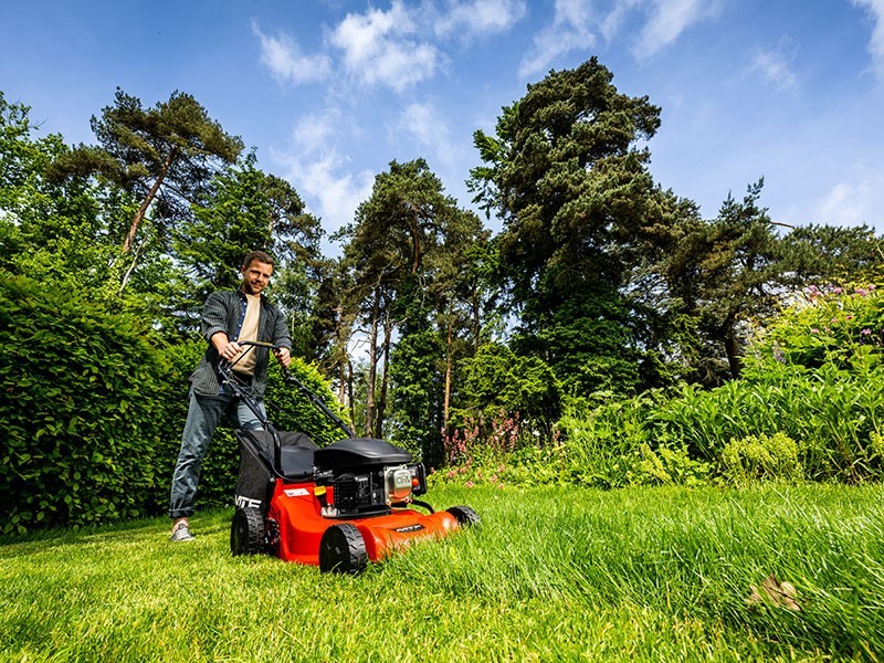 Benzínová kosačka MTF LM 40 PSP - foto 13 Benzínová kosačka MTF LM 40 PSP - foto 13