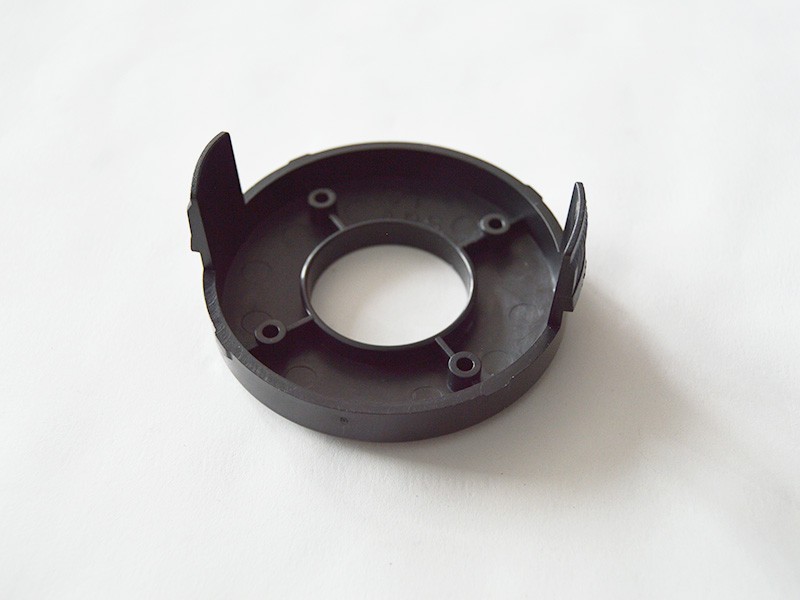 Víčko strunové hlavy - foto 2