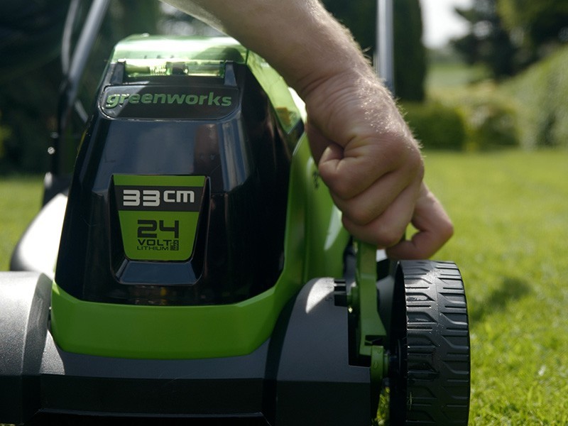 AKU Rotačná kosačka Greenworks GD24LM33 24V - foto 4