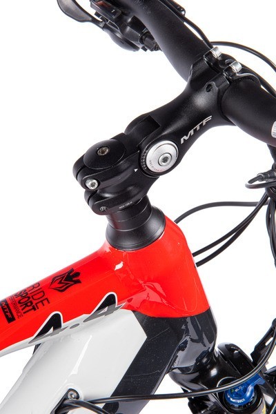 Krosový elektrobicykel Cross 4.4 (20) - foto 3 Krosový elektrobicykel Cross 4.4 (20) - foto 3