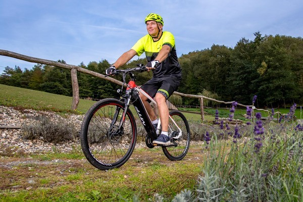 Krosový elektrobicykel Cross 4.4 (20) - foto 19 Krosový elektrobicykel Cross 4.4 (20) - foto 19