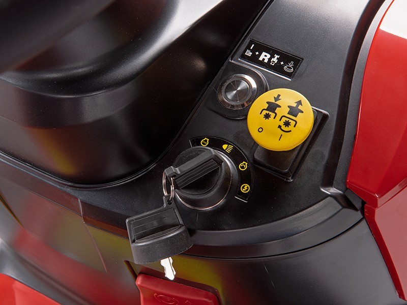 Záhradný traktor MTF LT 102 H - foto 9 Záhradný traktor MTF LT 102 H - foto 9