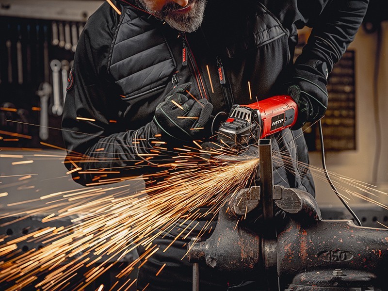 Úhlová bruska MTF 125mm, 1200W - foto 9 Úhlová bruska MTF 125mm, 1200W - foto 9