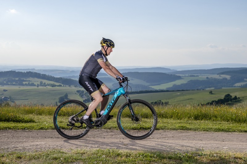 Horské elektrokolo Mount 6.2 (19) - foto 25