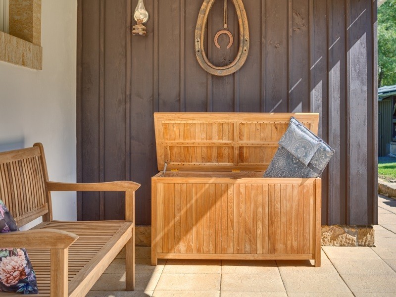 Zahradní box GENTLE 125x52x66cm, teak - foto 4 Zahradní box GENTLE 125x52x66cm, teak - foto 4