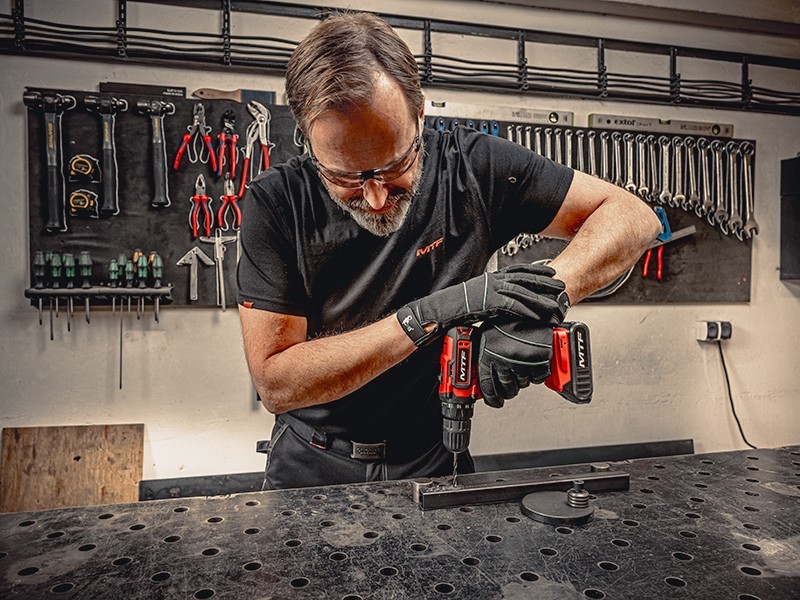 Aku vrtačka 20V - foto 22