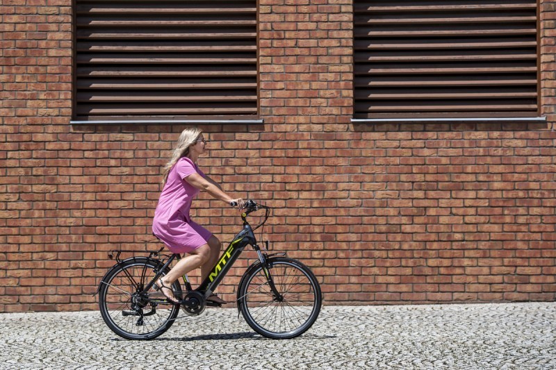 Městské elektrokolo Grand 2.2 (17) - foto 11