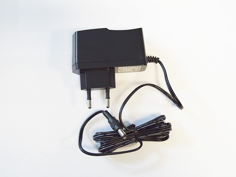 Nabíječka accu 18V - foto 1 Nabíječka accu 18V - foto 1