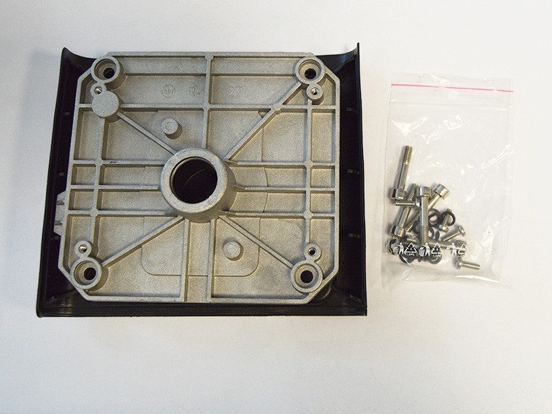 Víko s černým krytem a 4šrouby - foto 2