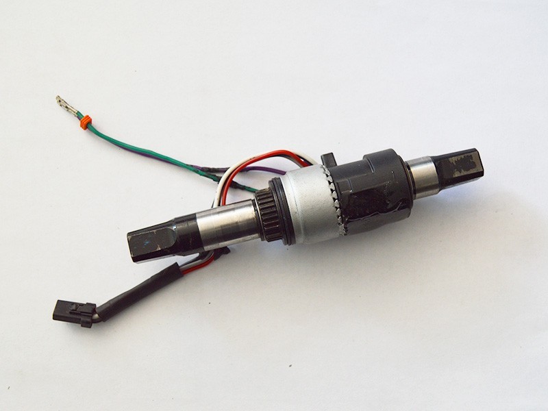 TORZNÝ SNÍMAČ M400 UART - foto 1 TORZNÝ SNÍMAČ M400 UART - foto 1