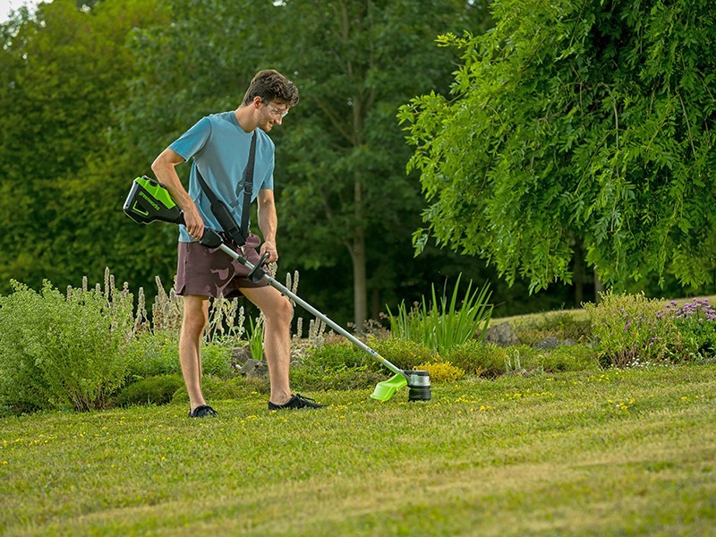AKU Strunová sekačka Greenworks GD60LT2 60V - foto 12